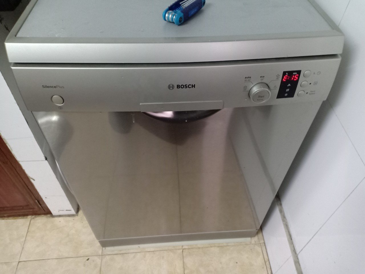 Sửa máy rửa bát Bosch báo lỗi E15